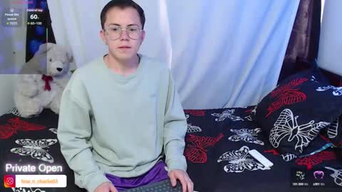 Snapshot of tina_n_charlie chatting on September 20, 2025, 1:23 pm Tina N Charlie online show from September 20, 2025, 1:23 pm