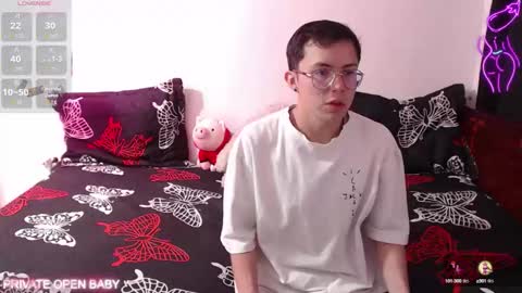 Tina N Charlie online show from October 24, 2025, 11:50 am