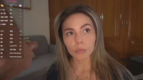 Snapshot of tinacb chatting on December 14, 2024, 3:58 pm tinacb online show from December 14, 2024, 3:58 pm