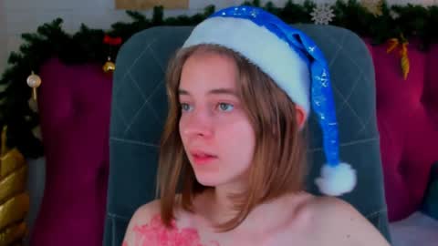 Tina Davil online show from December 17, 2024, 8:21 pm