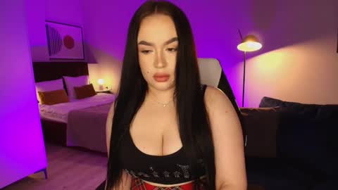 hi im curvy babyface girlie Tina online show from February 25, 2026, 8:02 am