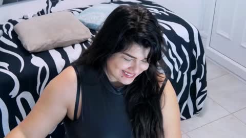 Snapshot of tinakay1 chatting on January 30, 2025, 8:22 am tinakay1 online show from January 30, 2025, 8:22 am