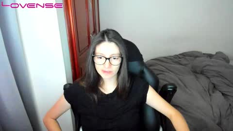 Tina online show from September 15, 2025, 7:58 pm