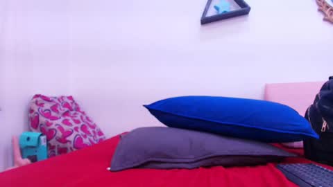 Snapshot of tinkerbell_1 chatting on September 23, 2025, 7:50 pm tinkerbell online show from September 23, 2025, 7:50 pm