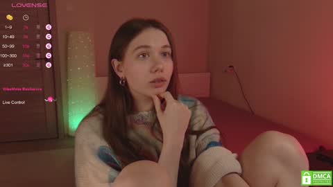 Polly online show from December 29, 2024, 7:32 pm