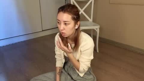 Tina online show from September 25, 2025, 7:12 am