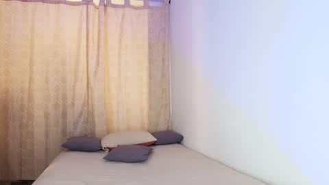 TINNY AND CANDY online show from February 22, 2026, 5:33 pm