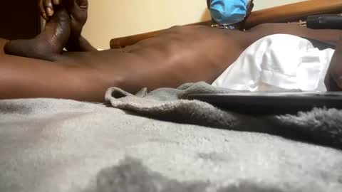 tino1roy online show from March 10, 2025, 5:22 am