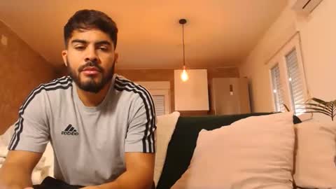 tinoclandestino online show from December 19, 2025, 11:06 am