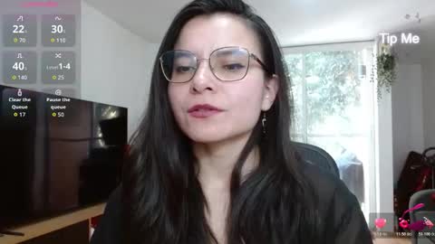 Snapshot of tiny_caroline chatting on January 8, 2026, 8:00 pm Tiny Caroline online show from January 8, 2026, 8:00 pm
