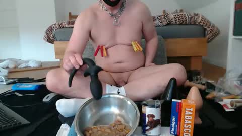 Luke online show from April 17, 2026, 4:32 pm