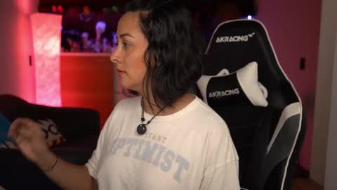 Snapshot of tiny_panther chatting on March 12, 2025, 9:56 pm Ana Molly online show from March 12, 2025, 9:56 pm