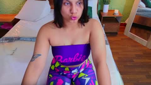 tiny_whore18 online show from April 21, 2026, 6:20 am