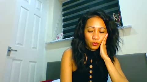 Tinyasian911718 sweetinyasian instagram online show from December 18, 2024, 6:14 pm