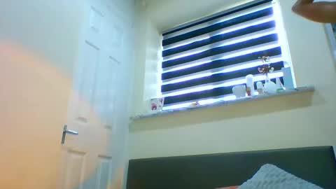 Tinyasian911718 sweetinyasian instagram online show from January 13, 2025, 12:35 pm