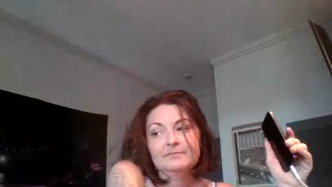 Snapshot of tinyassbossymilf chatting on July 31, 2026, 10:53 pm tinyassbossymilf online show from July 31, 2026, 10:53 pm