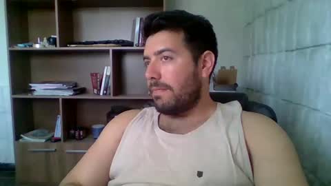 Benja online show from October 15, 2025, 7:14 pm