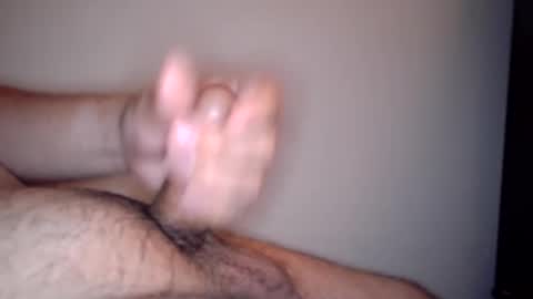tinyd46 online show from May 18, 2026, 4:07 am