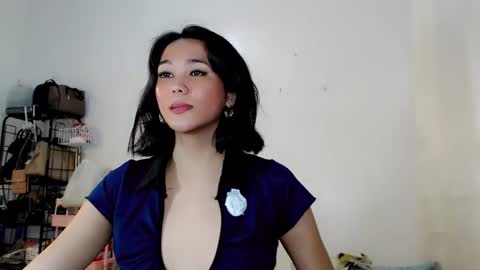 Make me Happy online show from January 4, 2025, 11:54 am