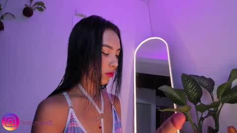 Luna  online show from March 11, 2025, 11:37 pm