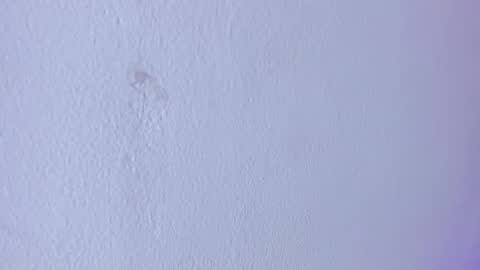 tinysophi online show from December 5, 2025, 7:21 pm