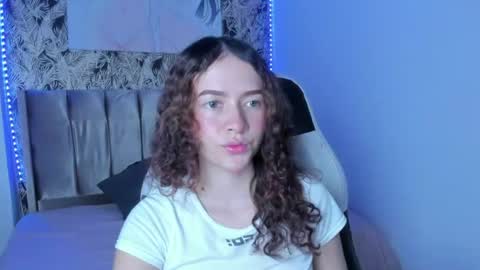 tinysophi online show from June 15, 2026, 4:20 pm