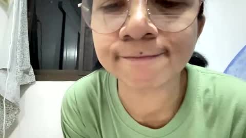 tinyspot online show from September 30, 2025, 2:33 pm