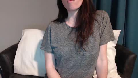 Snapshot of tinyytina chatting on January 12, 2025, 8:46 am TinyyTina online show from January 12, 2025, 8:46 am