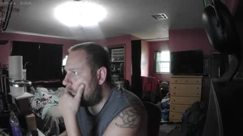 Snapshot of tipman84 chatting on June 20, 2026, 3:26 pm C online show from June 20, 2026, 3:26 pm