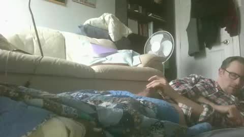 titlovercums online show from May 11, 2026, 11:05 am