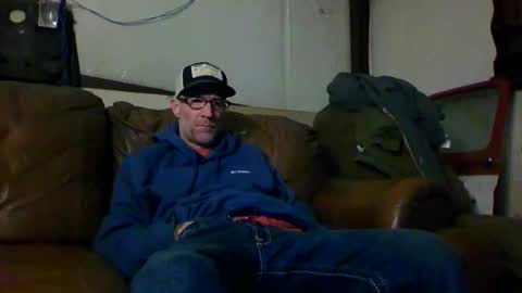 Snapshot of tittycum37 chatting on December 2, 2025, 3:45 am tittycum37 online show from December 2, 2025, 3:45 am