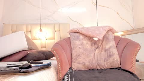 Tivizay online show from February 20, 2025, 2:46 pm