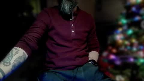 TJ online show from December 3, 2025, 6:43 am