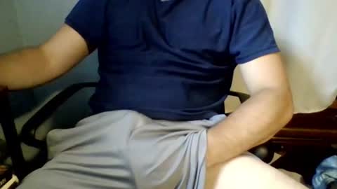 tjohnsontkm12 online show from July 10, 2026, 8:33 pm