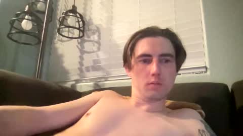 tlayne410 online show from October 26, 2025, 8:09 am