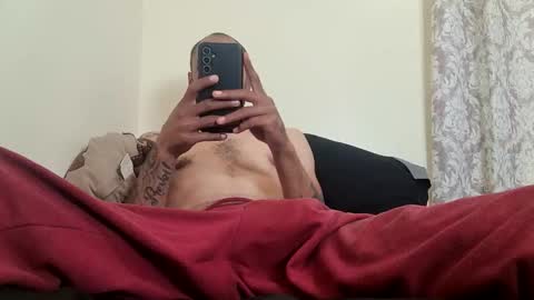 Snapshot of tmvp1 chatting on October 28, 2025, 1:47 pm SlimLuv online show from October 28, 2025, 1:47 pm