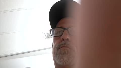 tnkrbel4851 online show from April 5, 2026, 7:49 am