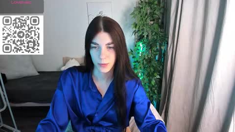 Snapshot of to_your chatting on September 12, 2025, 11:26 pm 2 GMT Mo Tu We Th Fr 10am-4am online show from September 12, 2025, 11:26 pm