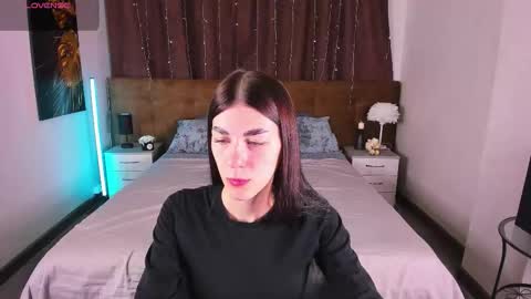 Snapshot of to_your chatting on September 14, 2025, 11:15 pm 2 GMT Mo Tu We Th Fr 10am-4am online show from September 14, 2025, 11:15 pm