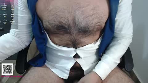 Snapshot of toaster1993 chatting on October 30, 2025, 5:02 pm Leonel online show from October 30, 2025, 5:02 pm