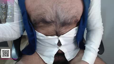 Snapshot of toaster1993 chatting on December 1, 2025, 4:01 pm Leonel online show from December 1, 2025, 4:01 pm