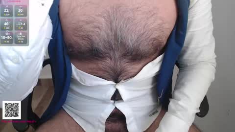 Snapshot of toaster1993 chatting on January 8, 2026, 8:49 am Leonel online show from January 8, 2026, 8:49 am