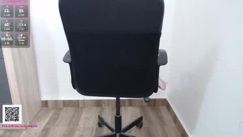 Snapshot of toaster1993 chatting on February 28, 2026, 1:45 pm Leonel online show from February 28, 2026, 1:45 pm