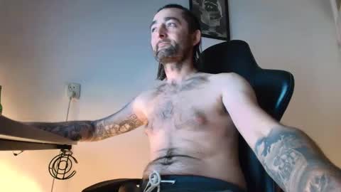 Jan5676 online show from November 28, 2025, 6:54 pm