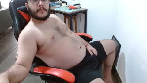 Snapshot of tobias_dimarte chatting on October 29, 2025, 1:35 pm tobias_dimarte online show from October 29, 2025, 1:35 pm