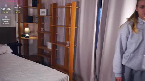 Mary online show from January 9, 2026, 7:11 am