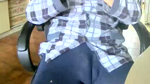 Tobiko online show from February 2, 2026, 1:21 pm