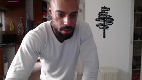 Snapshot of todd_dantes chatting on March 9, 2025, 11:25 am Todd online show from March 9, 2025, 11:25 am