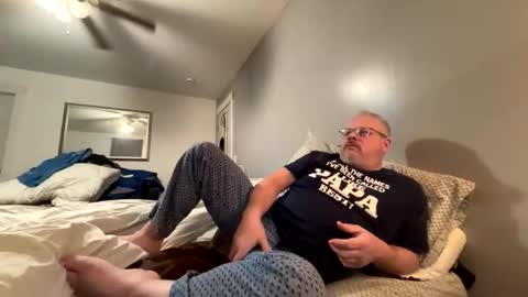 Todd Bator online show from February 2, 2026, 2:21 am