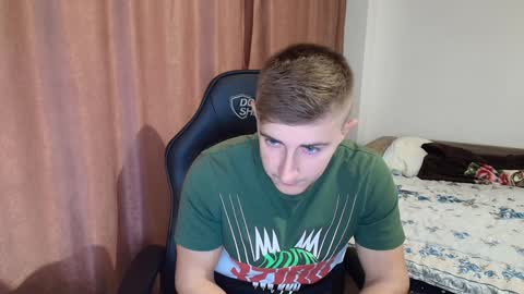 todhorny987 online show from December 12, 2024, 9:08 am